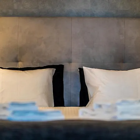Luxury - Jj Apartment's *